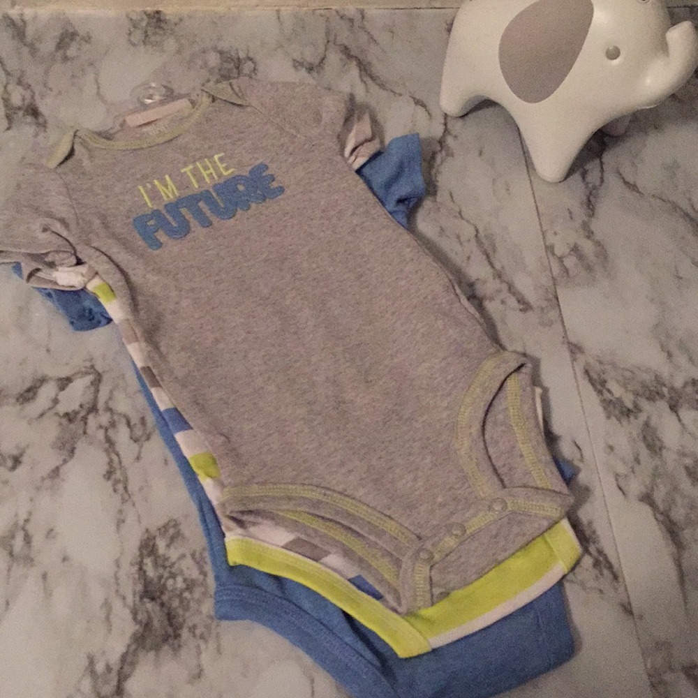 I’m the future onsie set 👶🏽💙